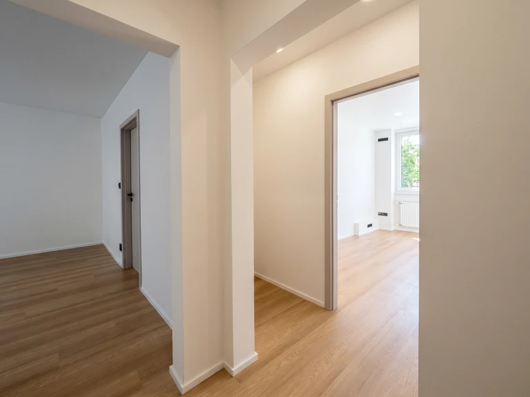 rekonstrukce-bytu-thermofix-pro-habr-bily-vinyl
