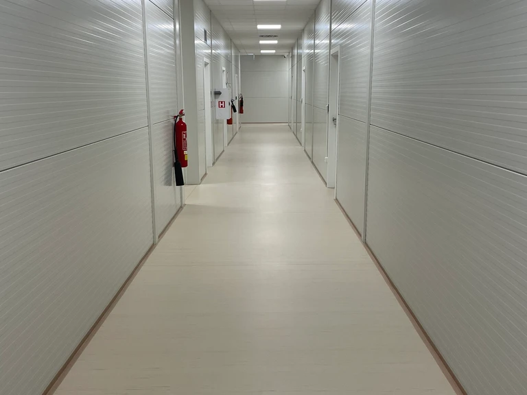 Zázemí haly výrobní společnosti Letovice-garis HSD 881-2 - 2.JPEG